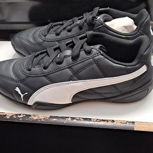 tenis puma for kids/enfants black-white size 3 1/2